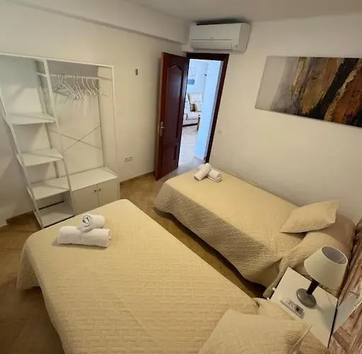 Calma Y Lujo Con Vistas Al Mar Апартаменты *