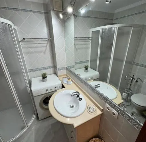 Calma Y Lujo Con Vistas Al Mar * Нерха